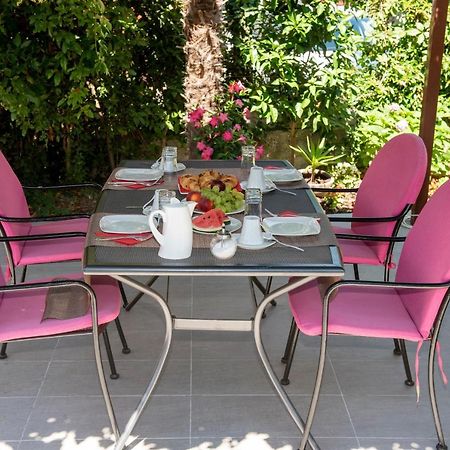 Bed & Breakfast Pino Podstrana Esterno foto