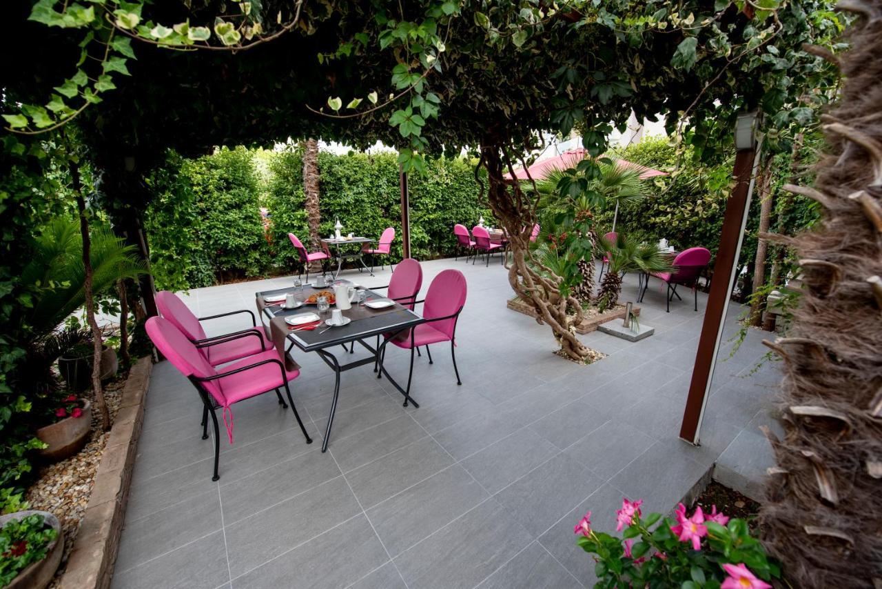 Bed & Breakfast Pino Podstrana Esterno foto