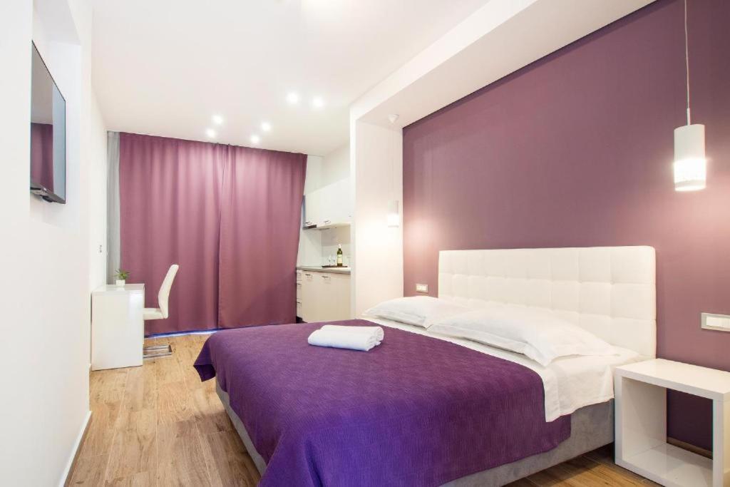 Bed & Breakfast Pino Podstrana Esterno foto