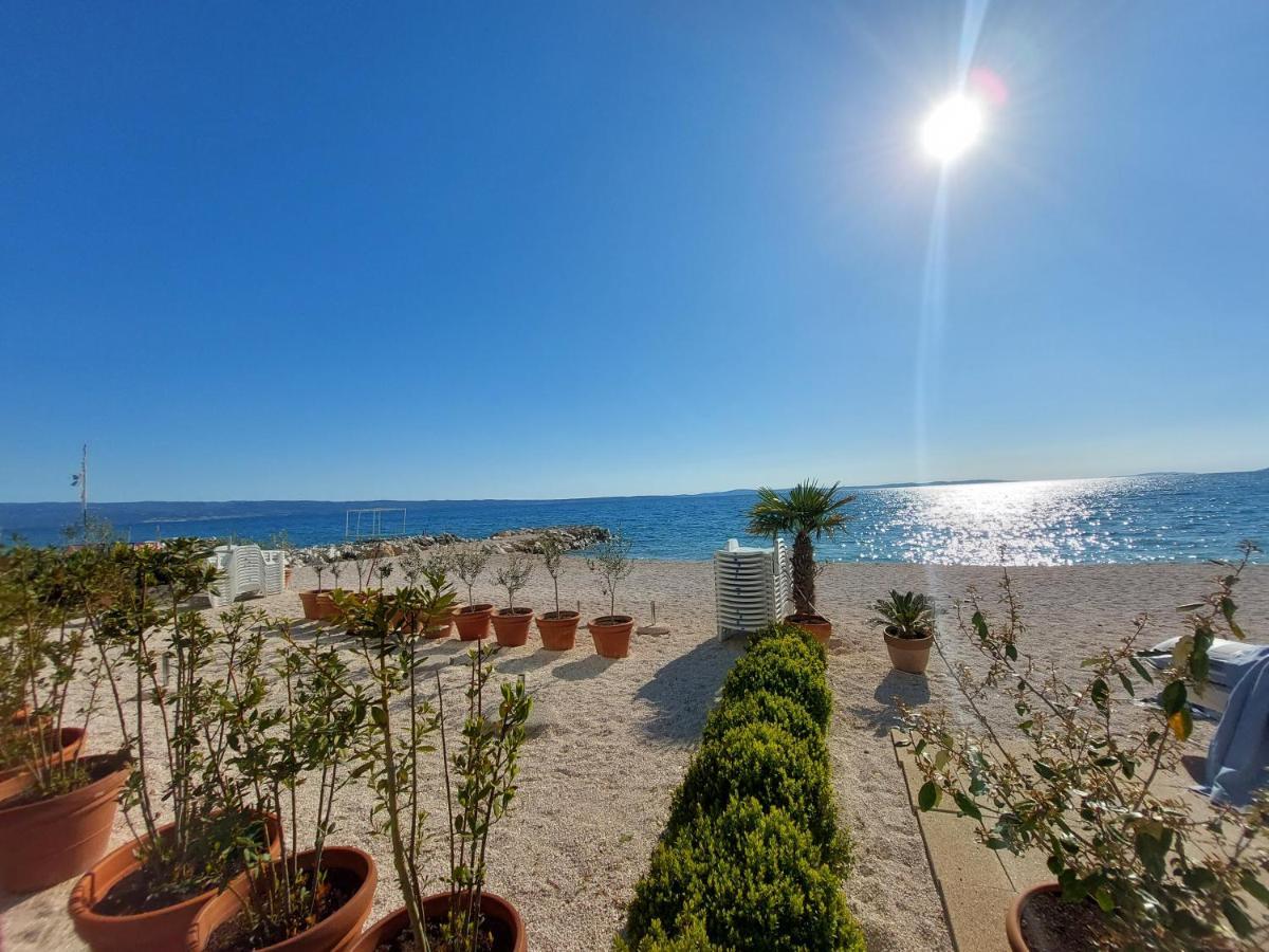 Bed & Breakfast Pino Podstrana Esterno foto