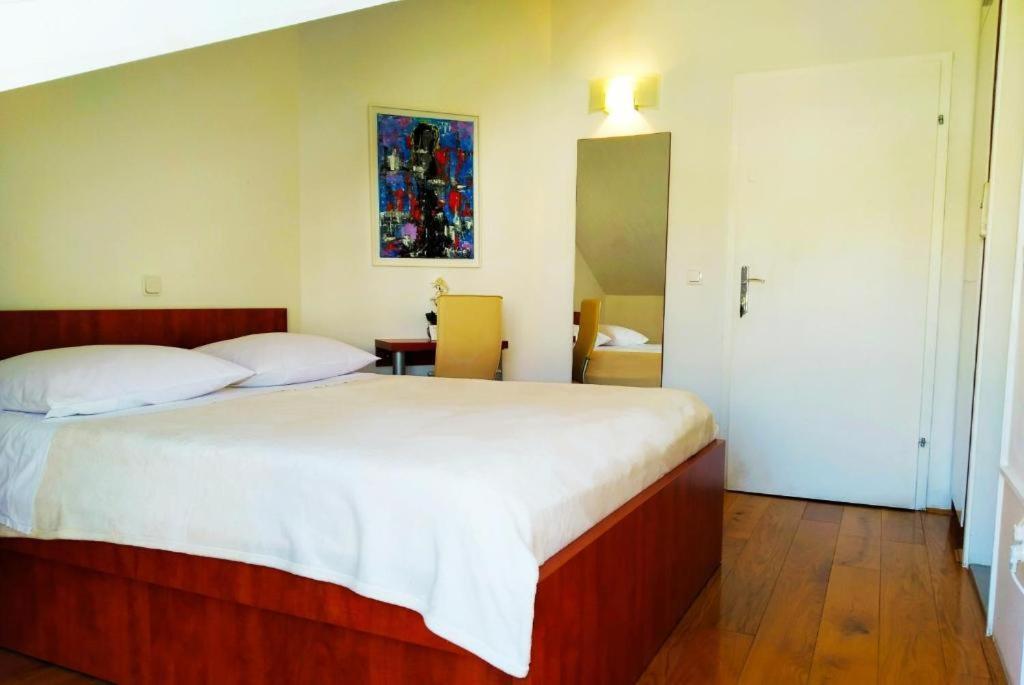 Bed & Breakfast Pino Podstrana Camera foto